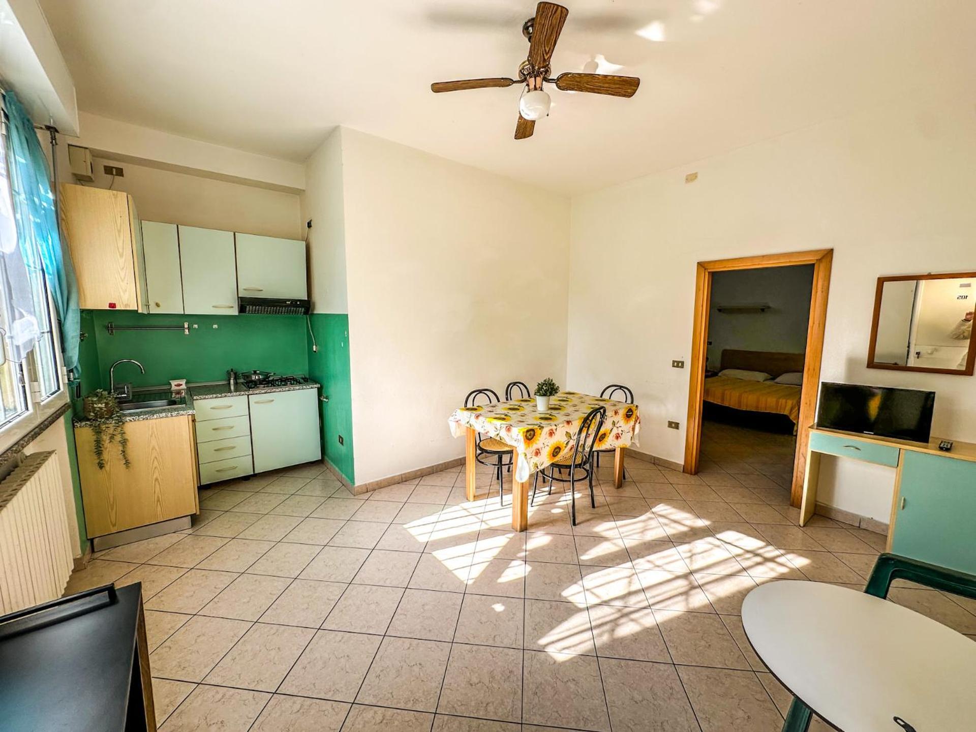 צ'סנטיקו Hotel & Residence Parador מראה חיצוני תמונה