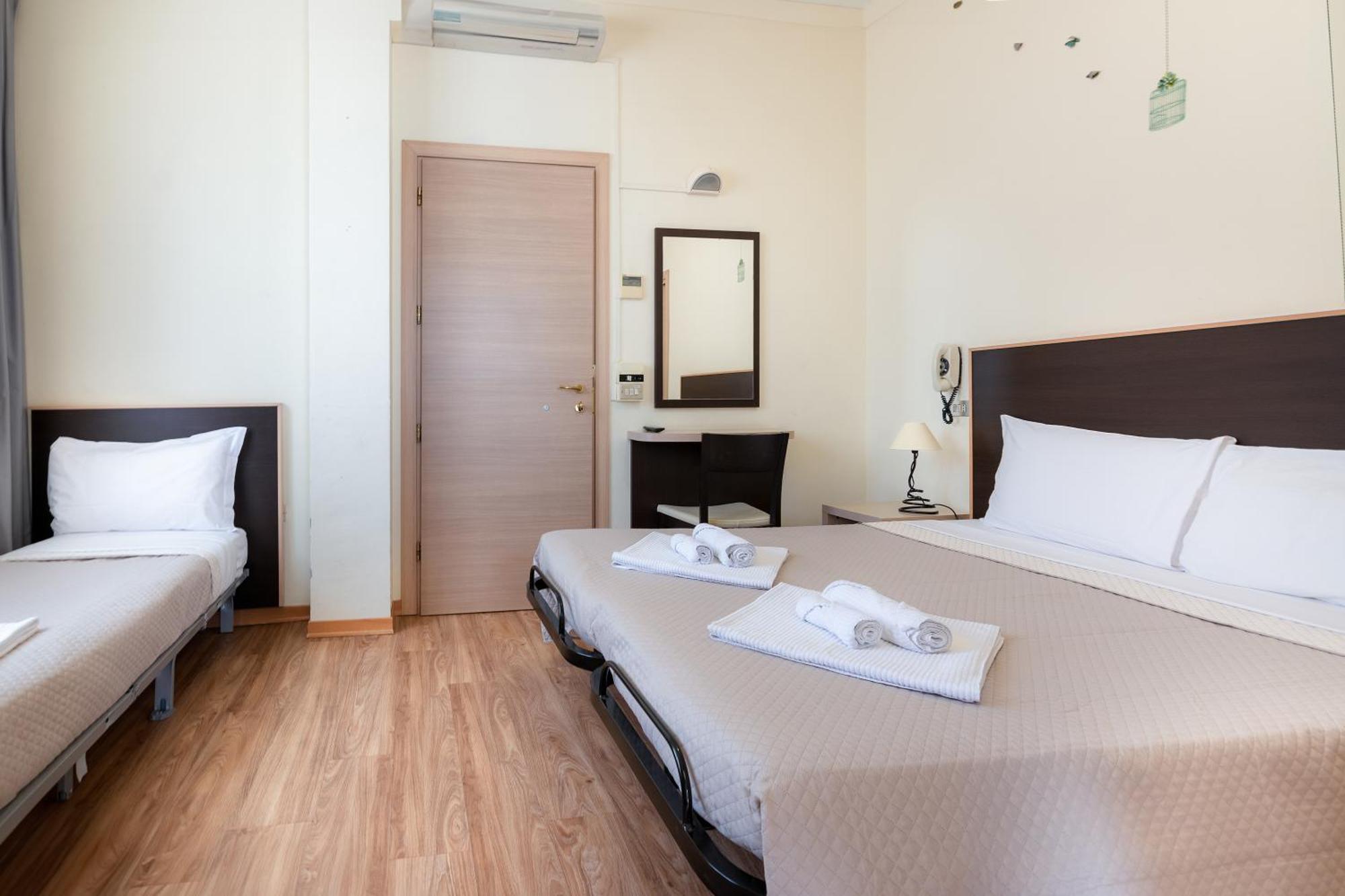 צ'סנטיקו Hotel & Residence Parador מראה חיצוני תמונה