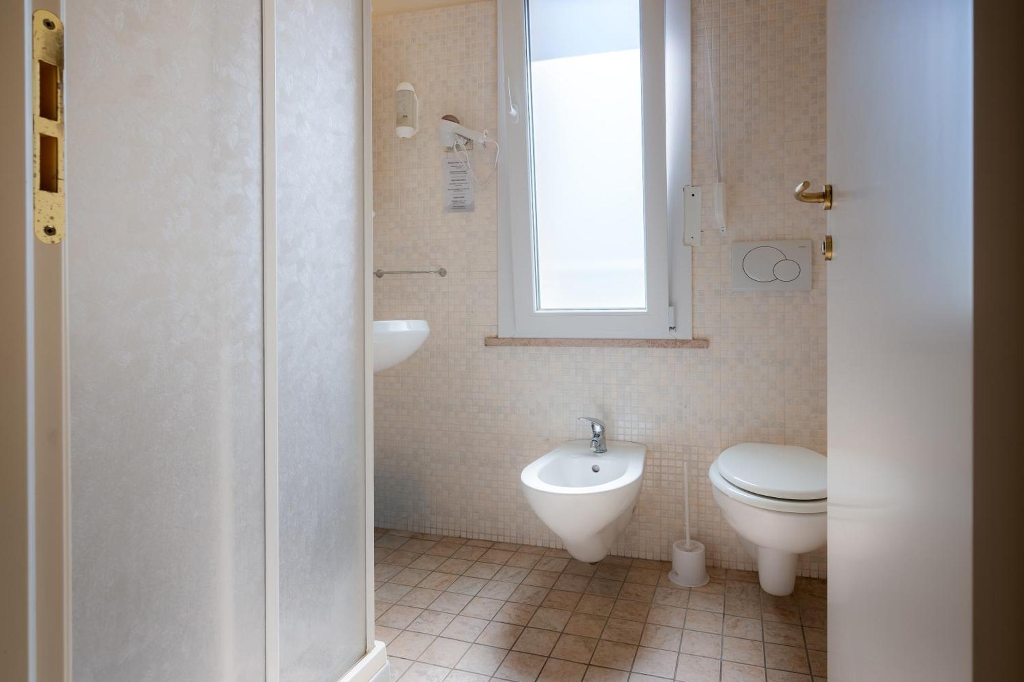 צ'סנטיקו Hotel & Residence Parador מראה חיצוני תמונה